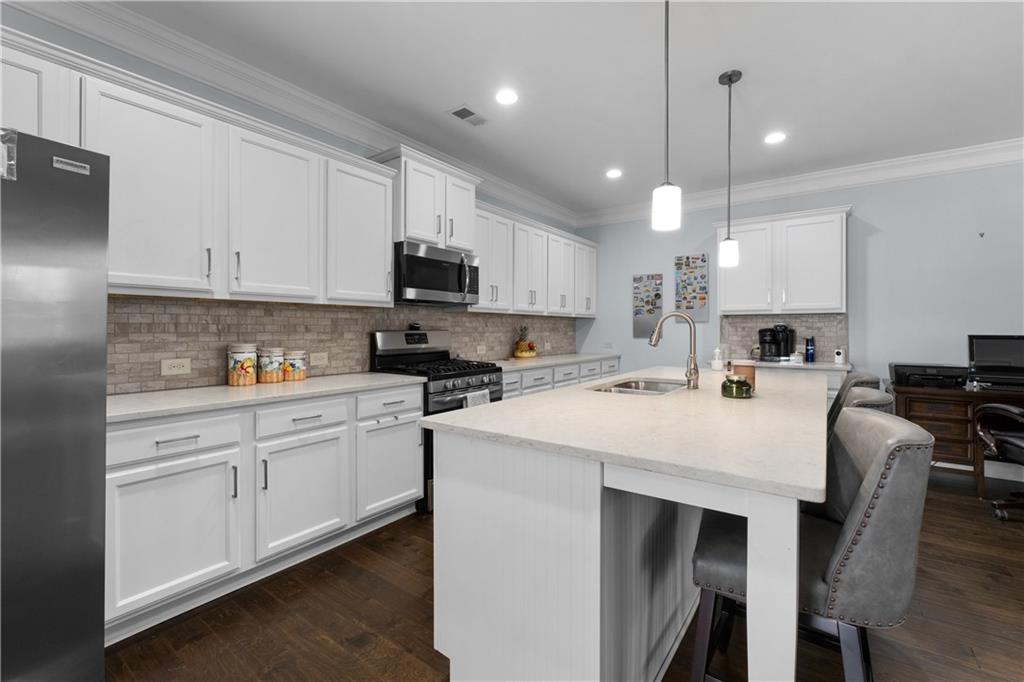 2507 Barrett Preserve Court SW