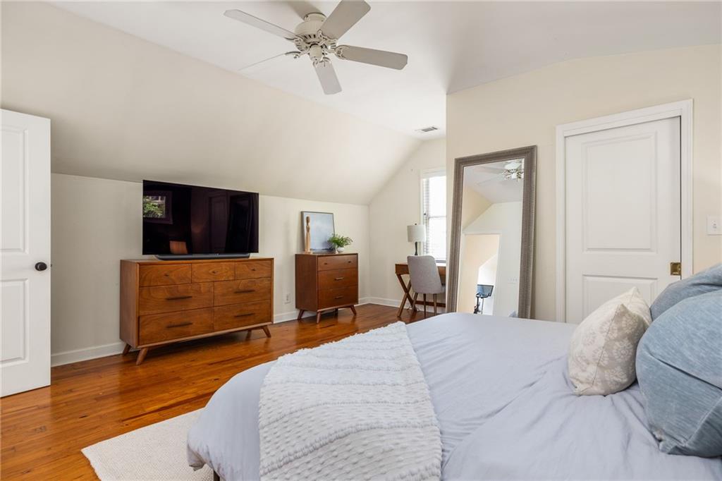 3009 Skyland Drive NE