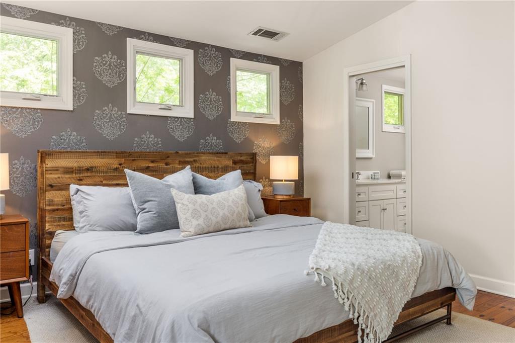 3009 Skyland Drive NE