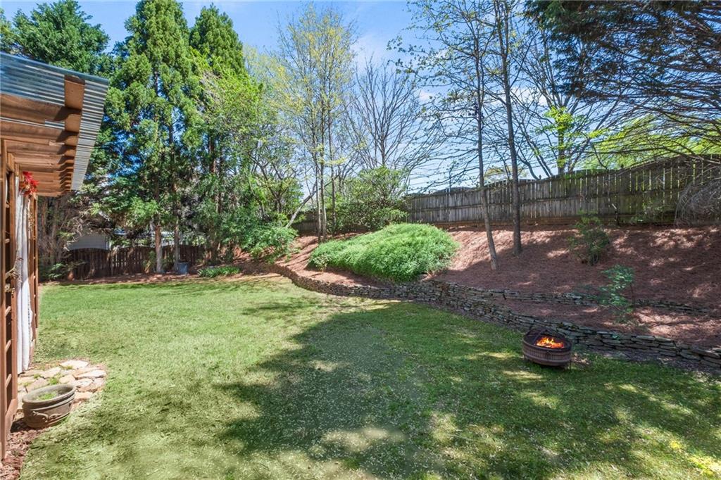 555 Rose Border Drive