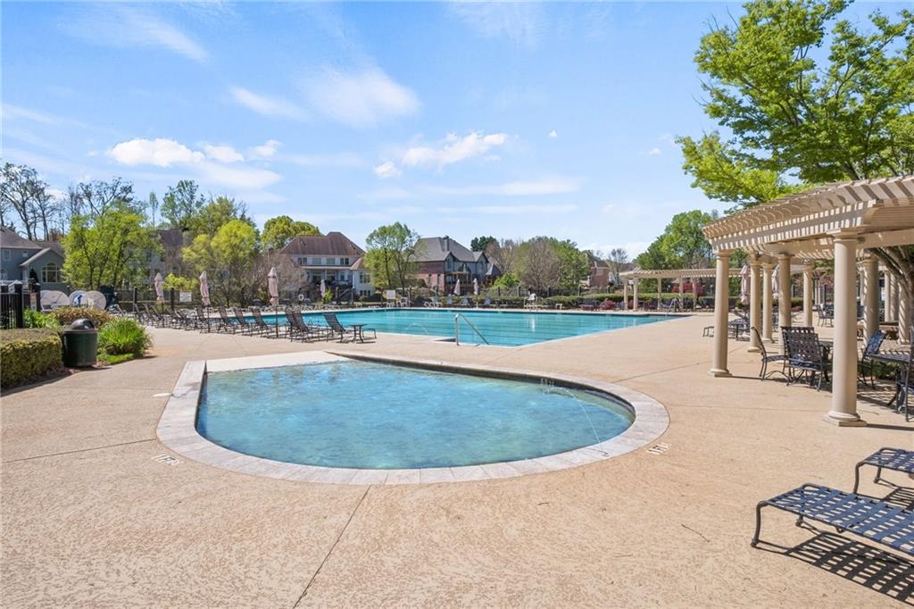 555 Rose Border Drive