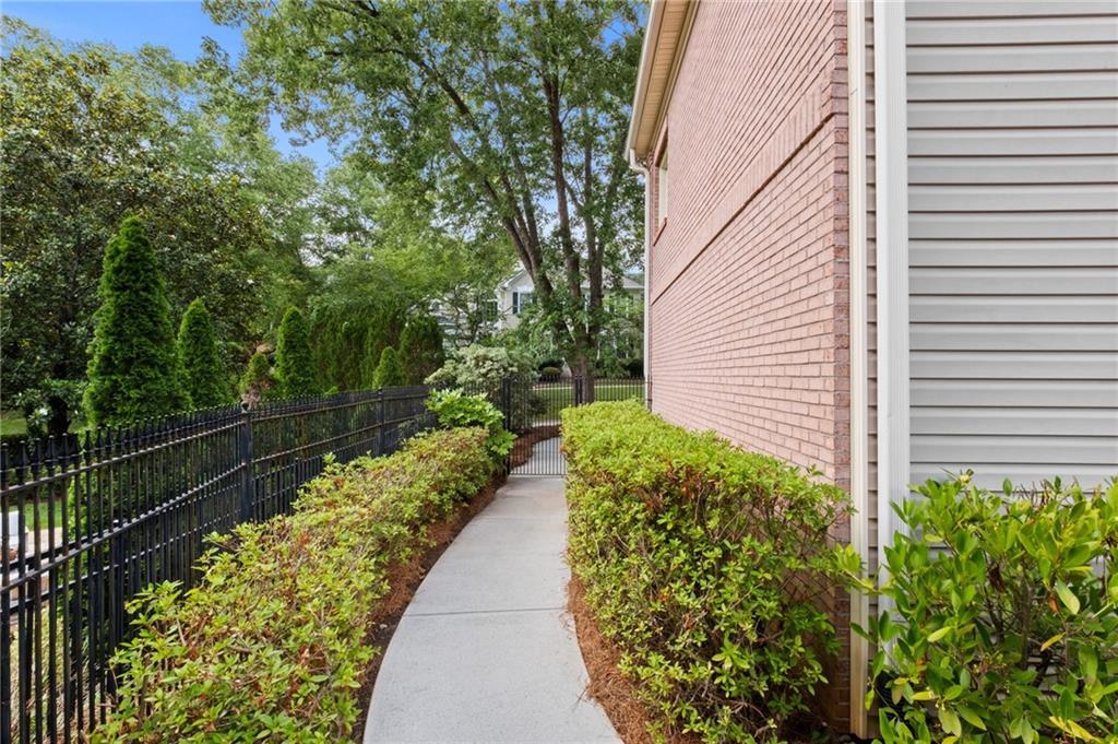 4489 Chattahoochee Plantation Drive SE