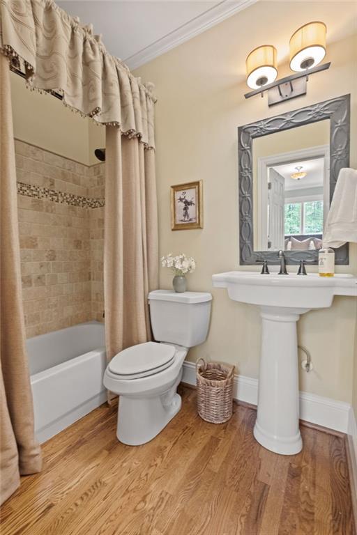 3429 Winborn Walk NW