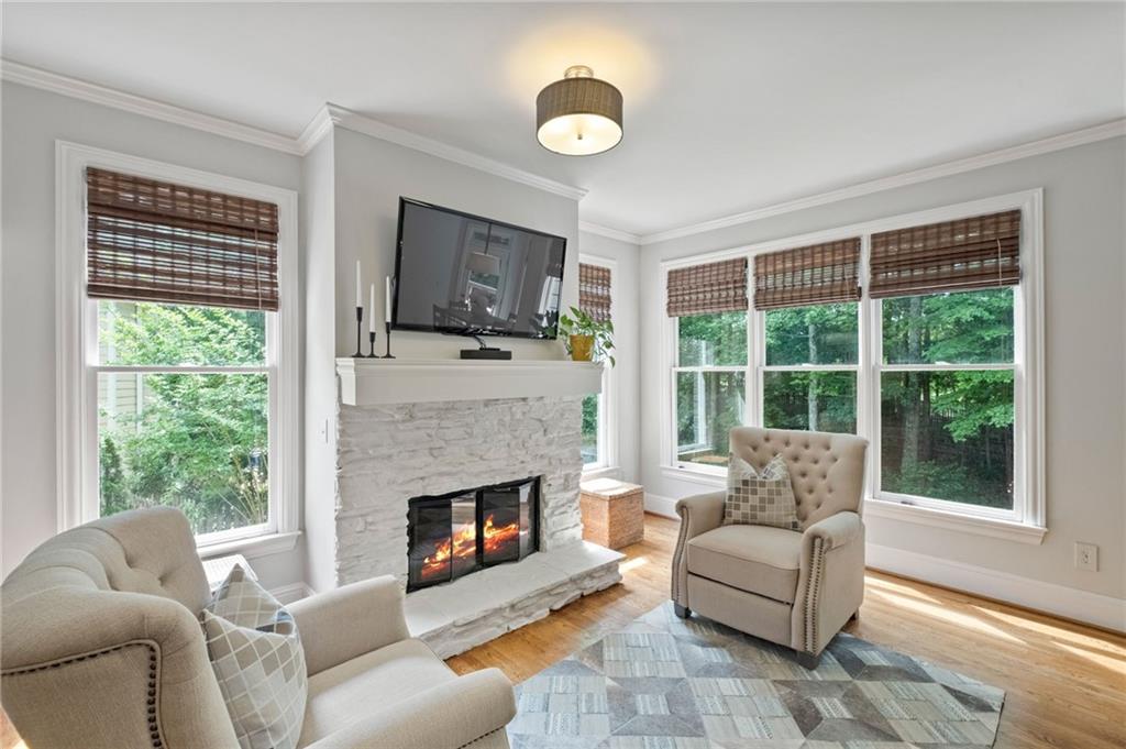 3429 Winborn Walk NW