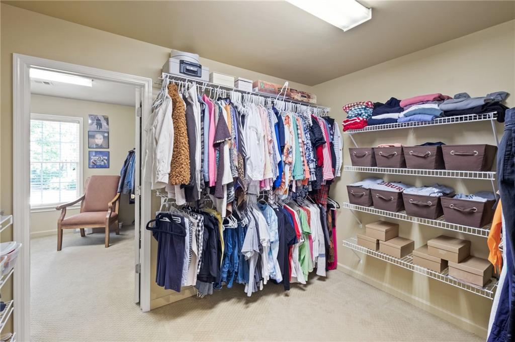 3429 Winborn Walk NW