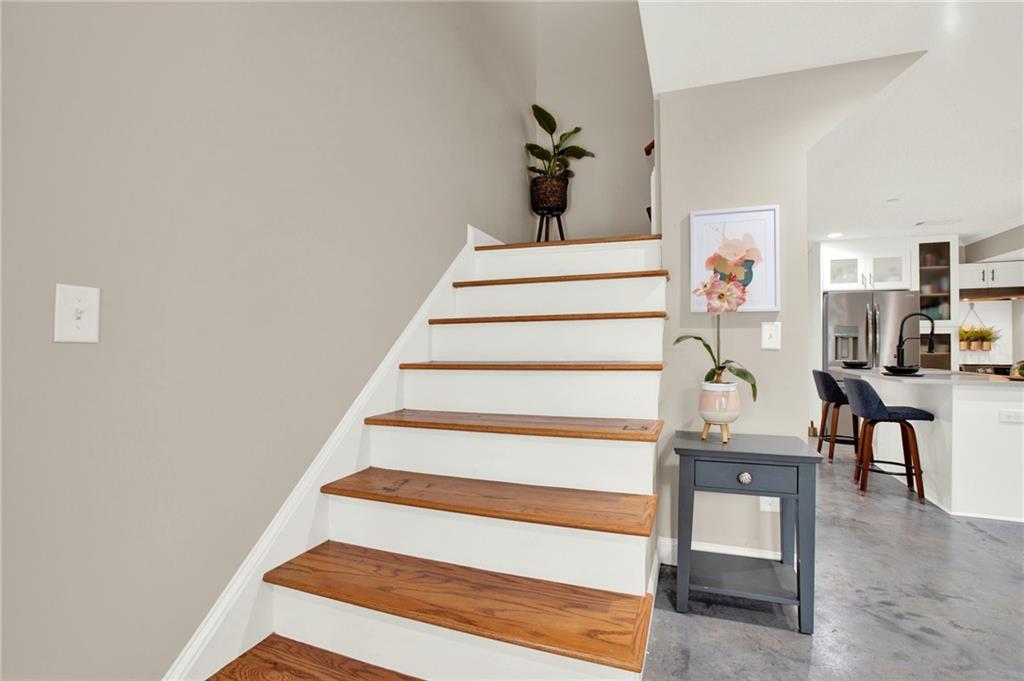 139 Rondak Circle SE