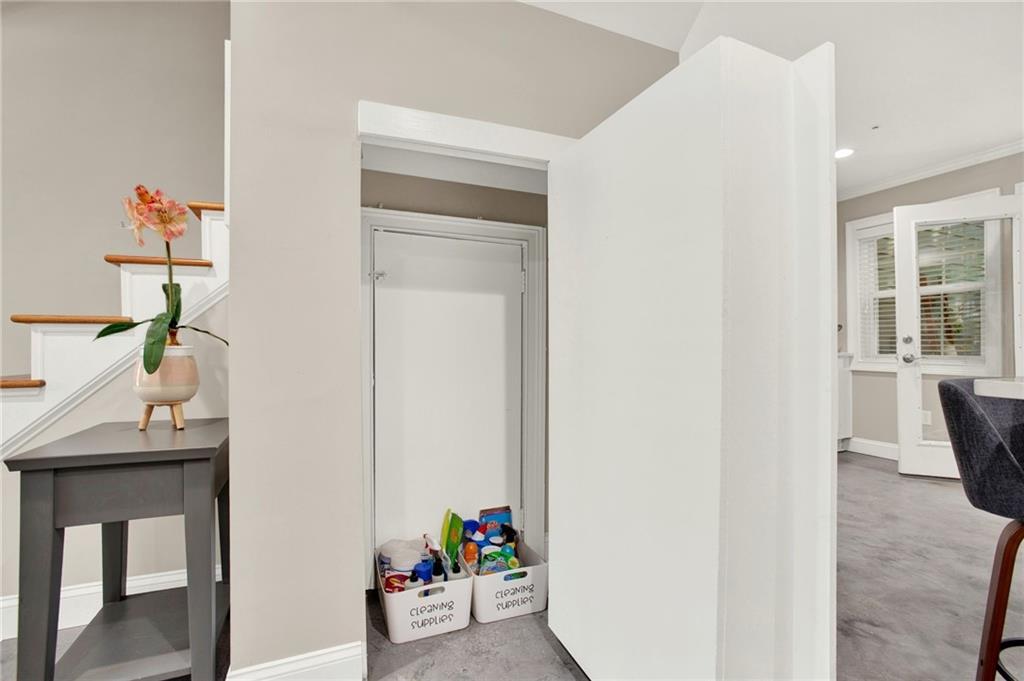 139 Rondak Circle SE