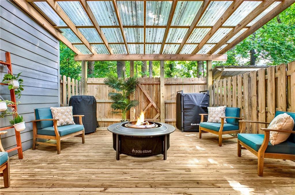 139 Rondak Circle SE