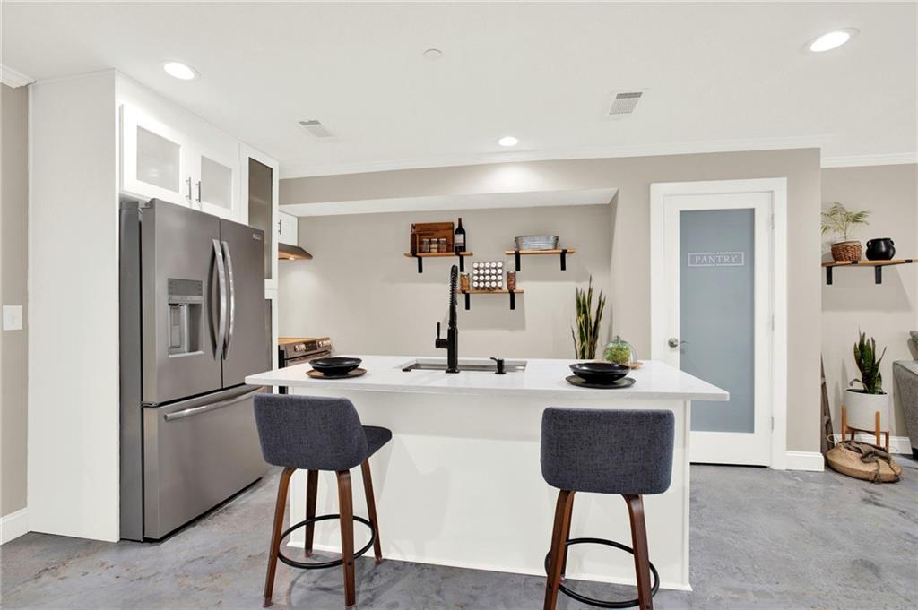 139 Rondak Circle SE