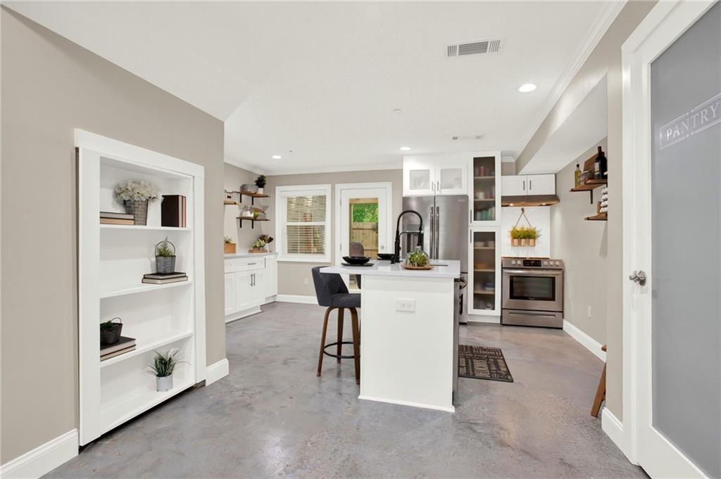 139 Rondak Circle SE