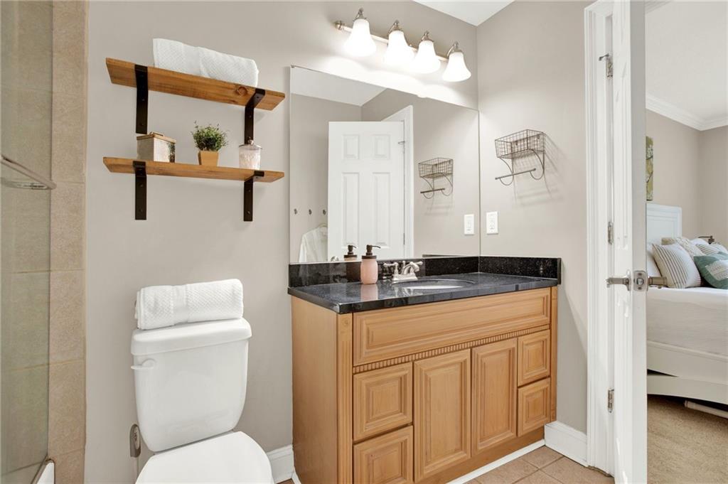 139 Rondak Circle SE