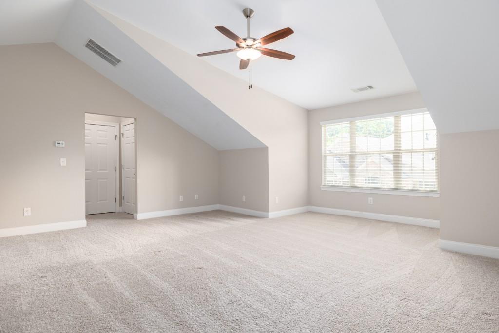 6122 Brookhaven Circle