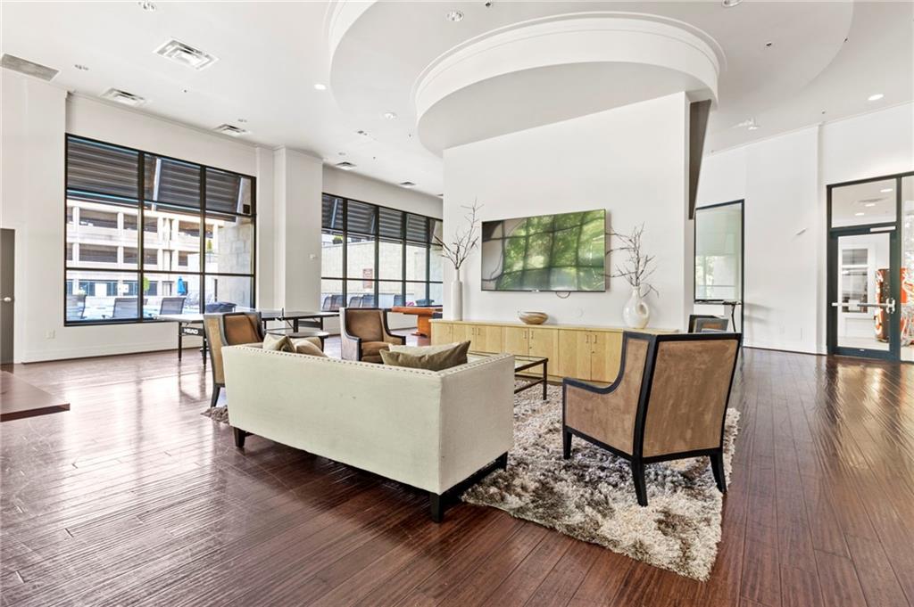 3040 Peachtree Road NW Unit 1607