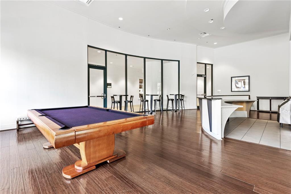 3040 Peachtree Road NW Unit 1607