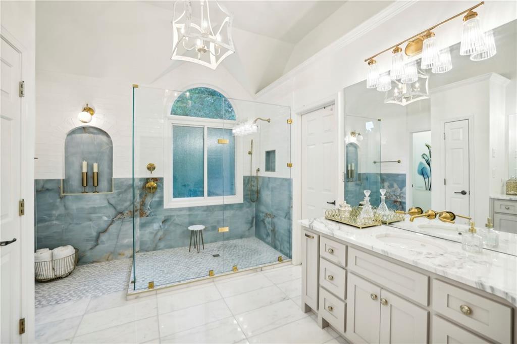 600 Southfield Place