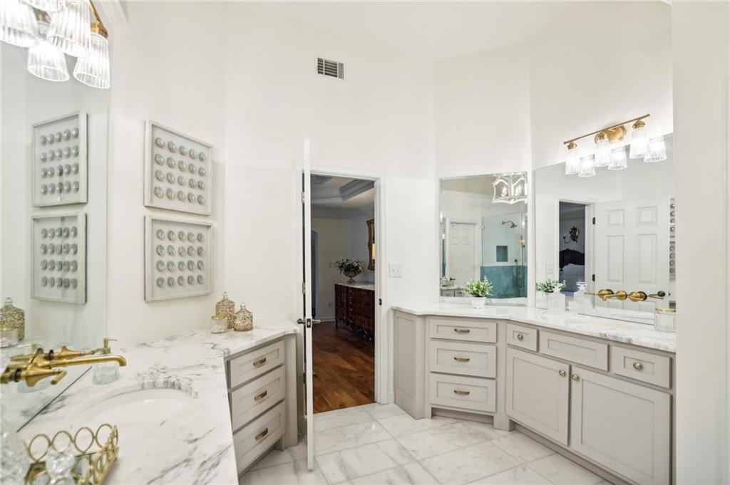 600 Southfield Place