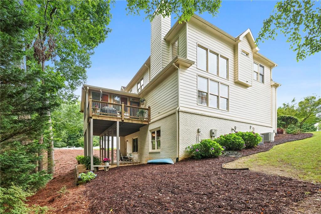 600 Southfield Place