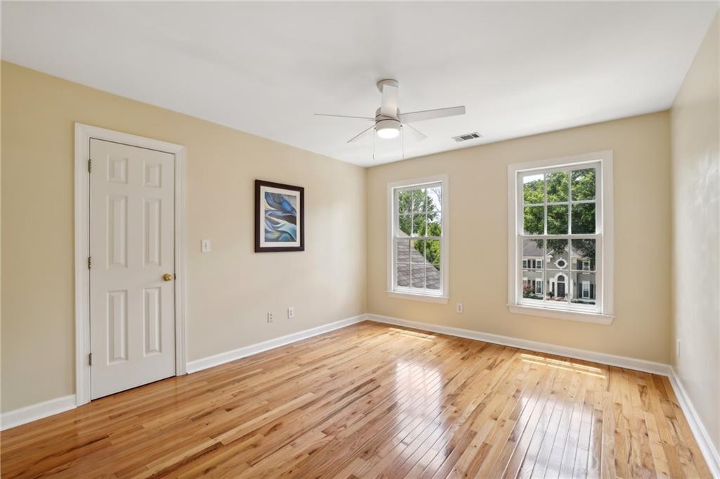 5595 Preserve Circle