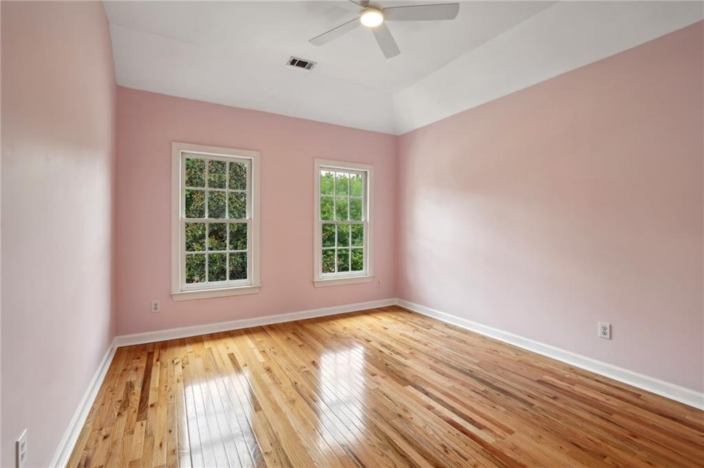 5595 Preserve Circle