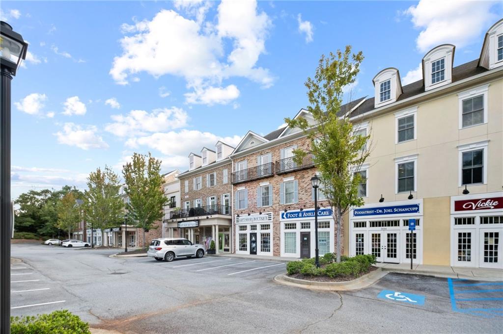 5911 Waters Edge Trail