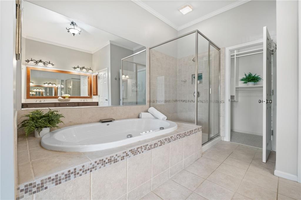 5911 Waters Edge Trail