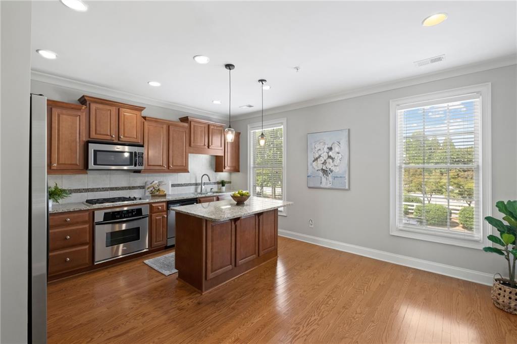 5911 Waters Edge Trail