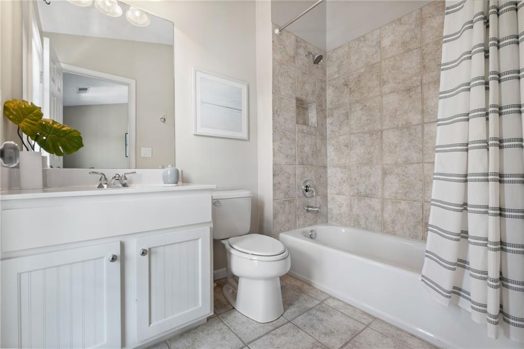 5911 Waters Edge Trail