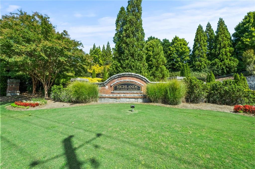 7524 Highlands Point