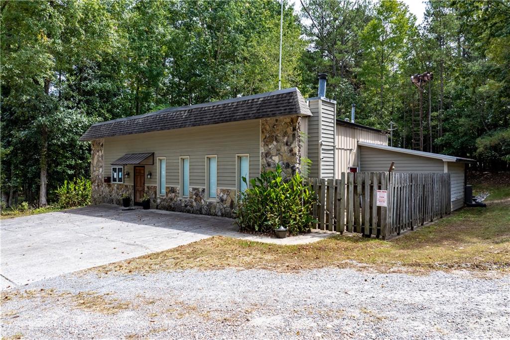 126 Little Victoria Road