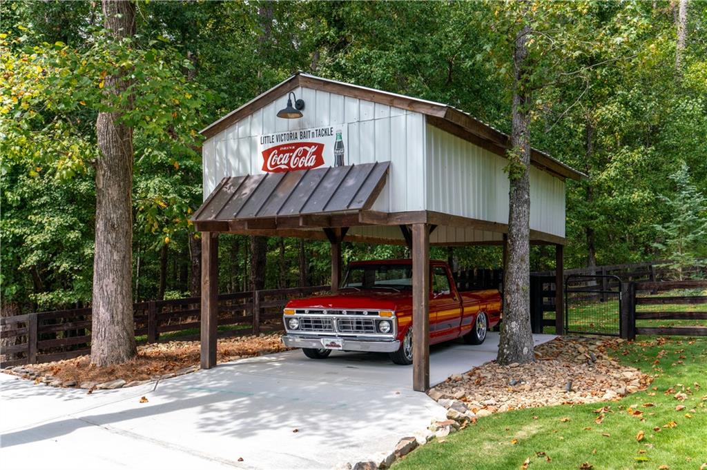 126 Little Victoria Road