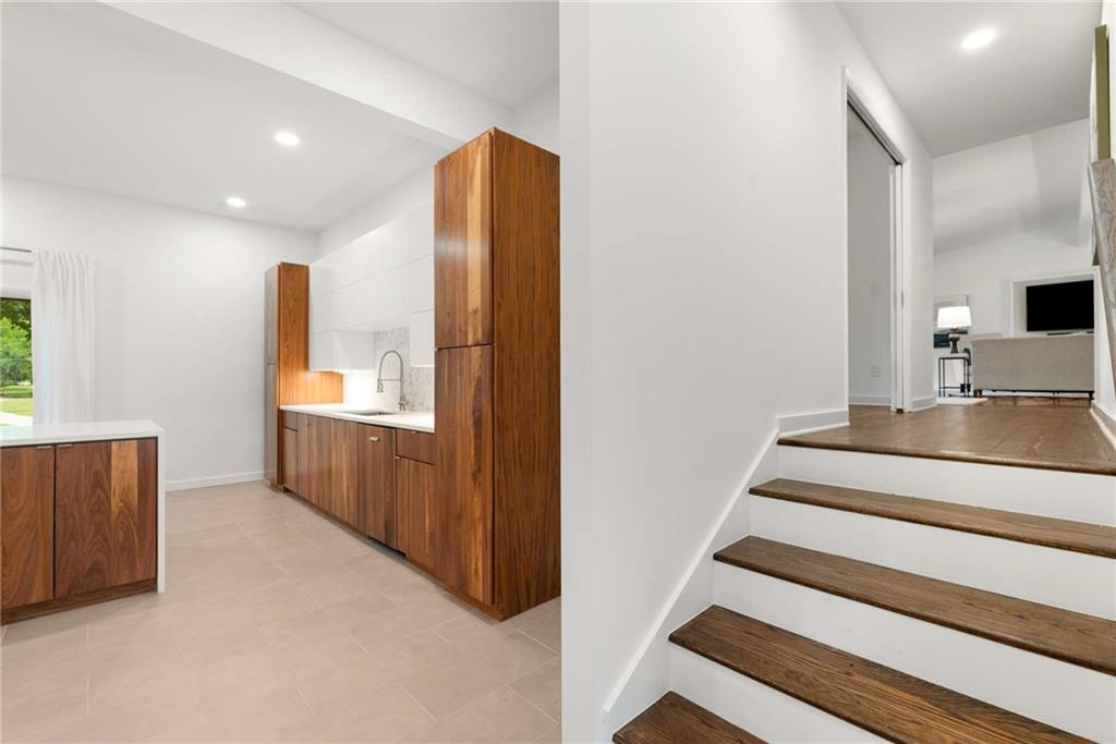 1638 Timberland Road NE