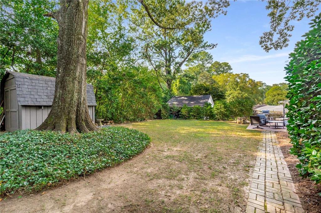 1638 Timberland Road NE