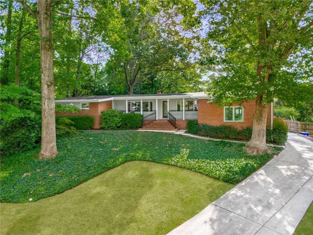 1638 Timberland Road NE