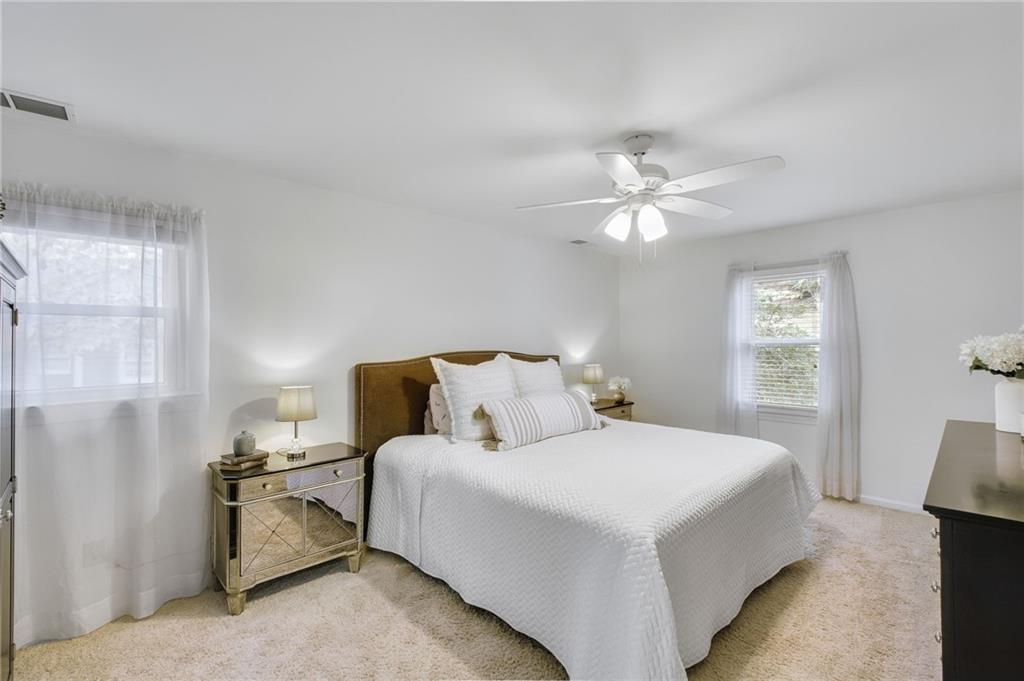 1966 Wenlok Trail NE