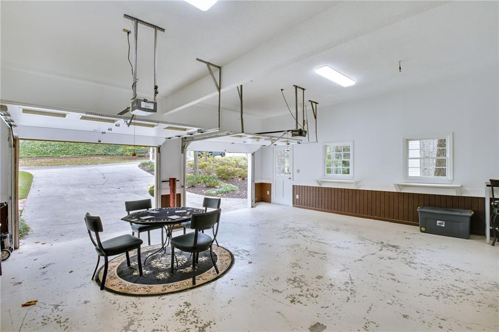 1966 Wenlok Trail NE