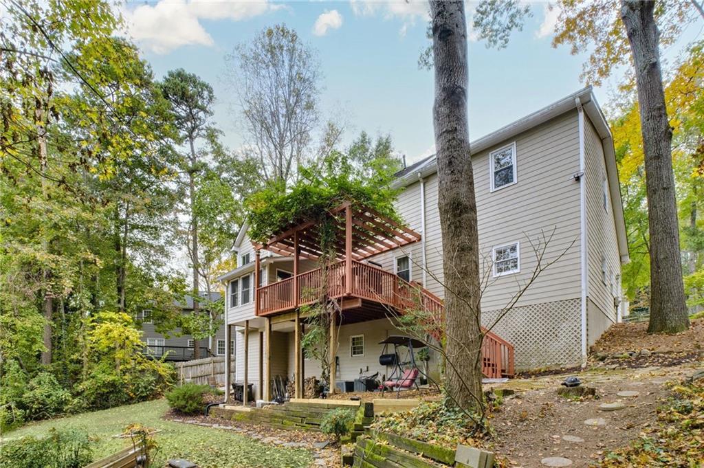 1966 Wenlok Trail NE