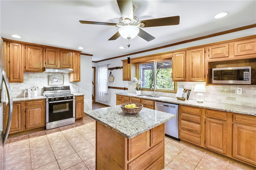 1966 Wenlok Trail NE