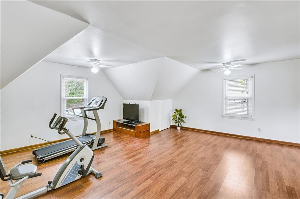 1966 Wenlok Trail NE