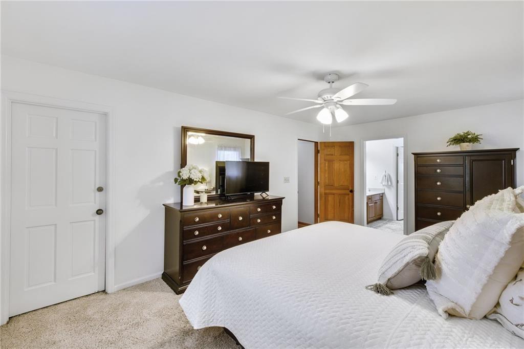 1966 Wenlok Trail NE