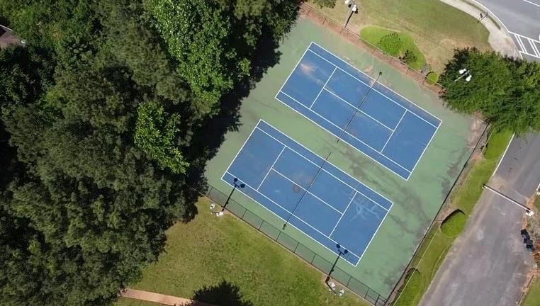 3318 Devaughn Drive NE