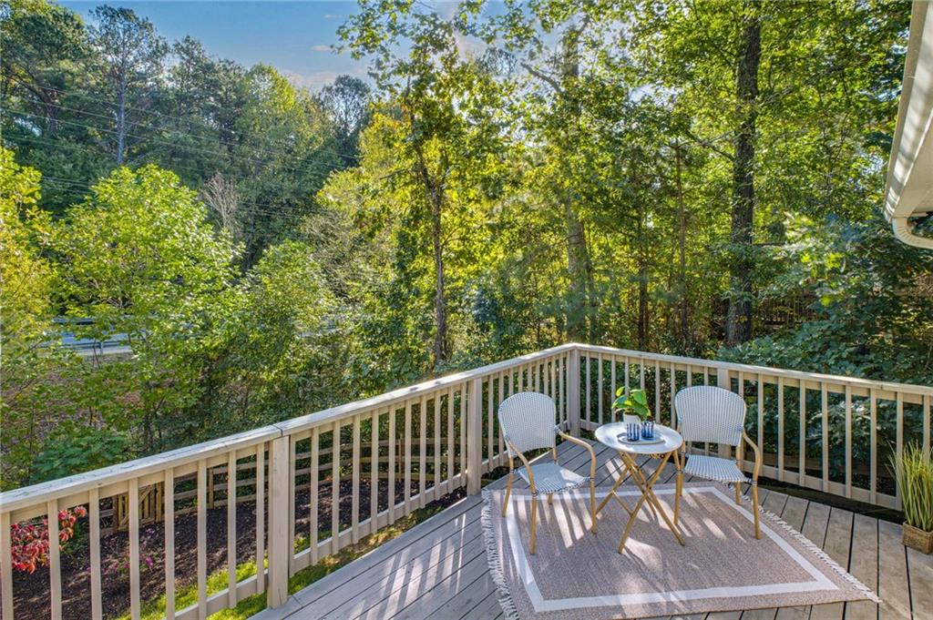 3318 Devaughn Drive NE