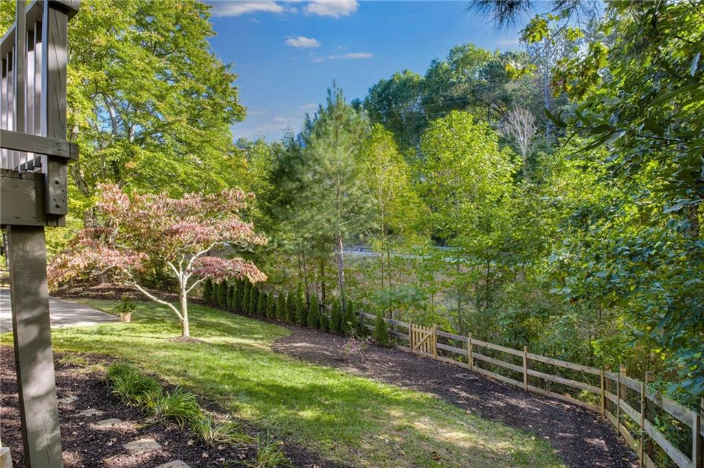 3318 Devaughn Drive NE