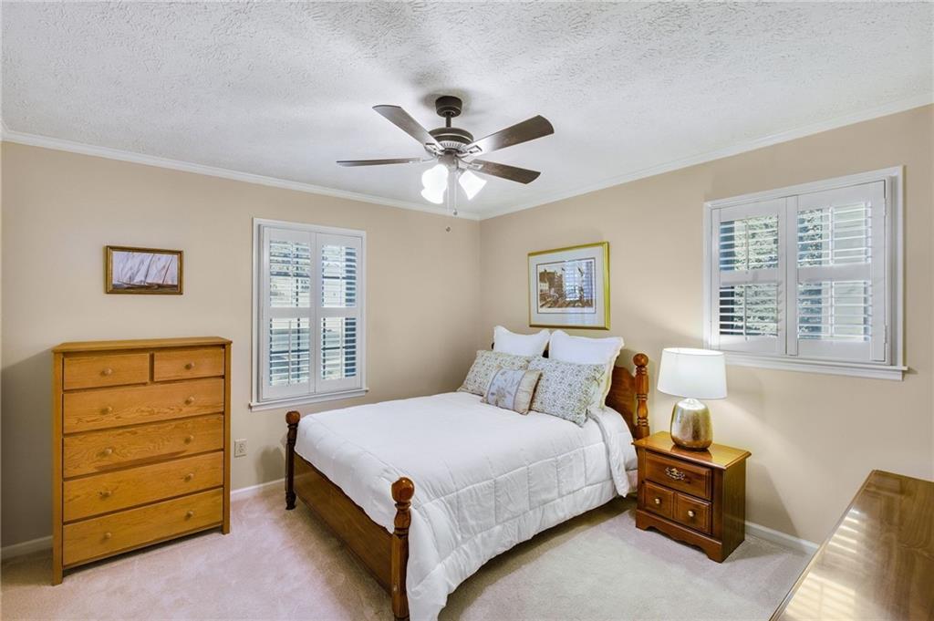 3318 Devaughn Drive NE