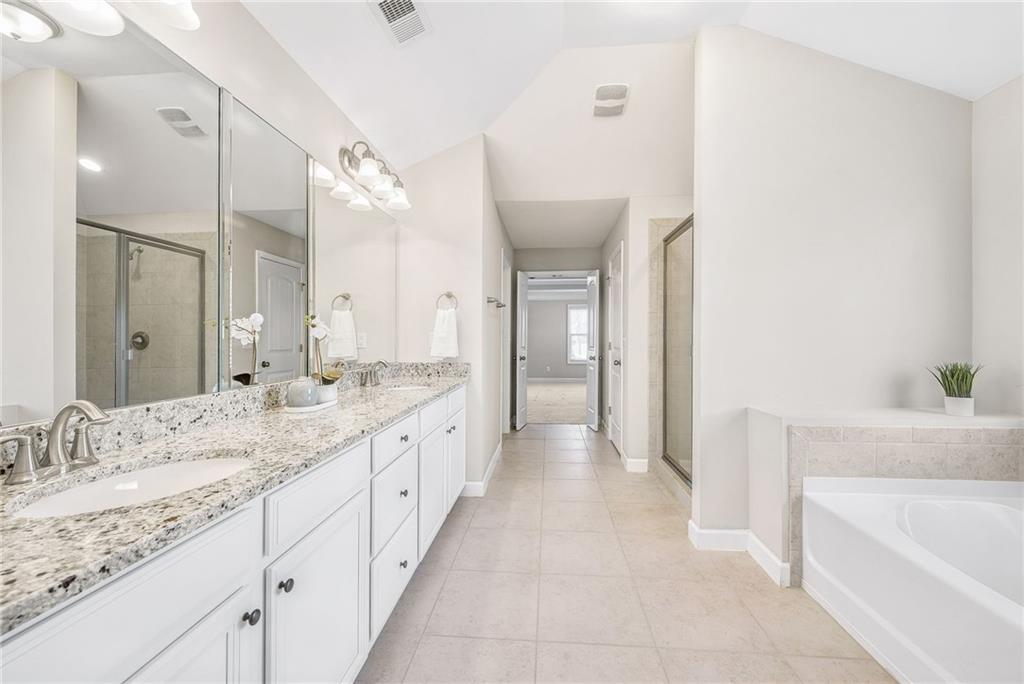 306 Sparrow Song Lane