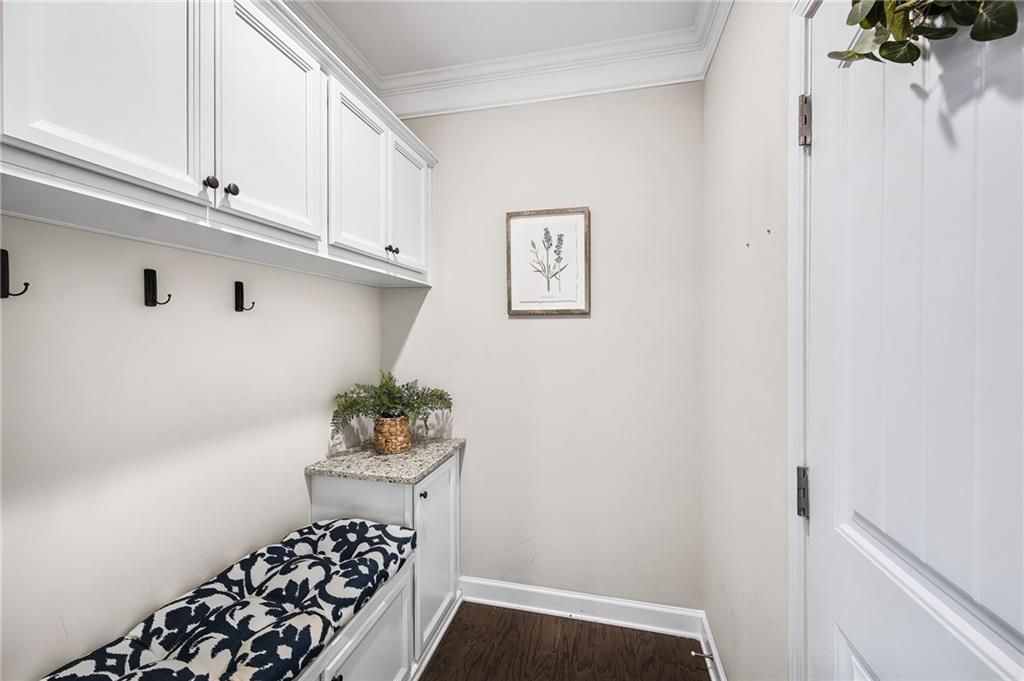 306 Sparrow Song Lane