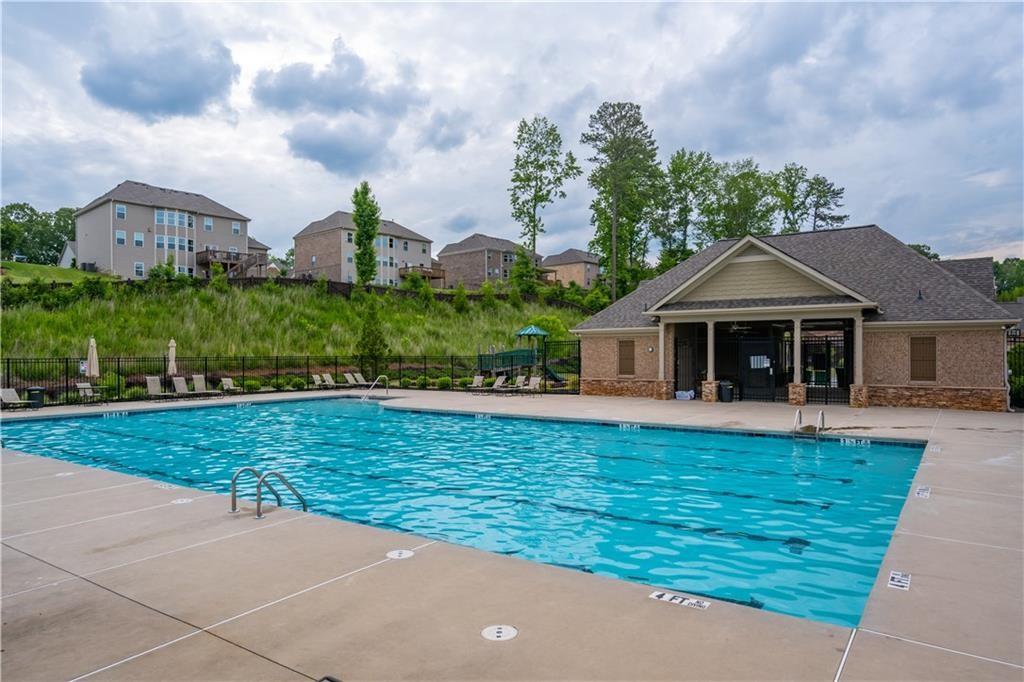 306 Sparrow Song Lane