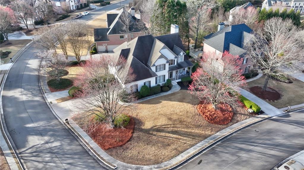 5975 Deerwoods Trail