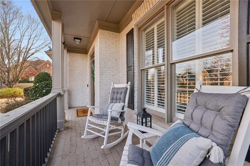 5975 Deerwoods Trail