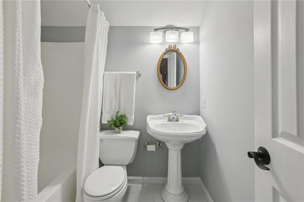 5975 Deerwoods Trail