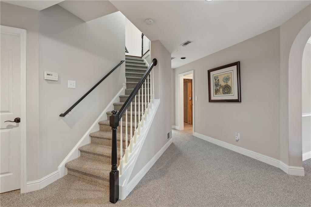 5975 Deerwoods Trail